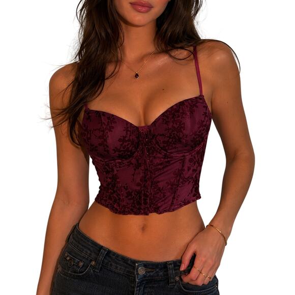 Lulus Tops - Lulus Velvet Floral Cropped Corset Tank Top in Burgundy size Medium NWT